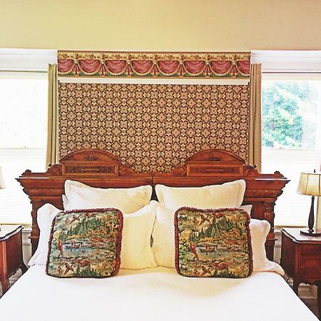 نابا، كاليفورنيا Churchill Manor المظهر الخارجي الصورة