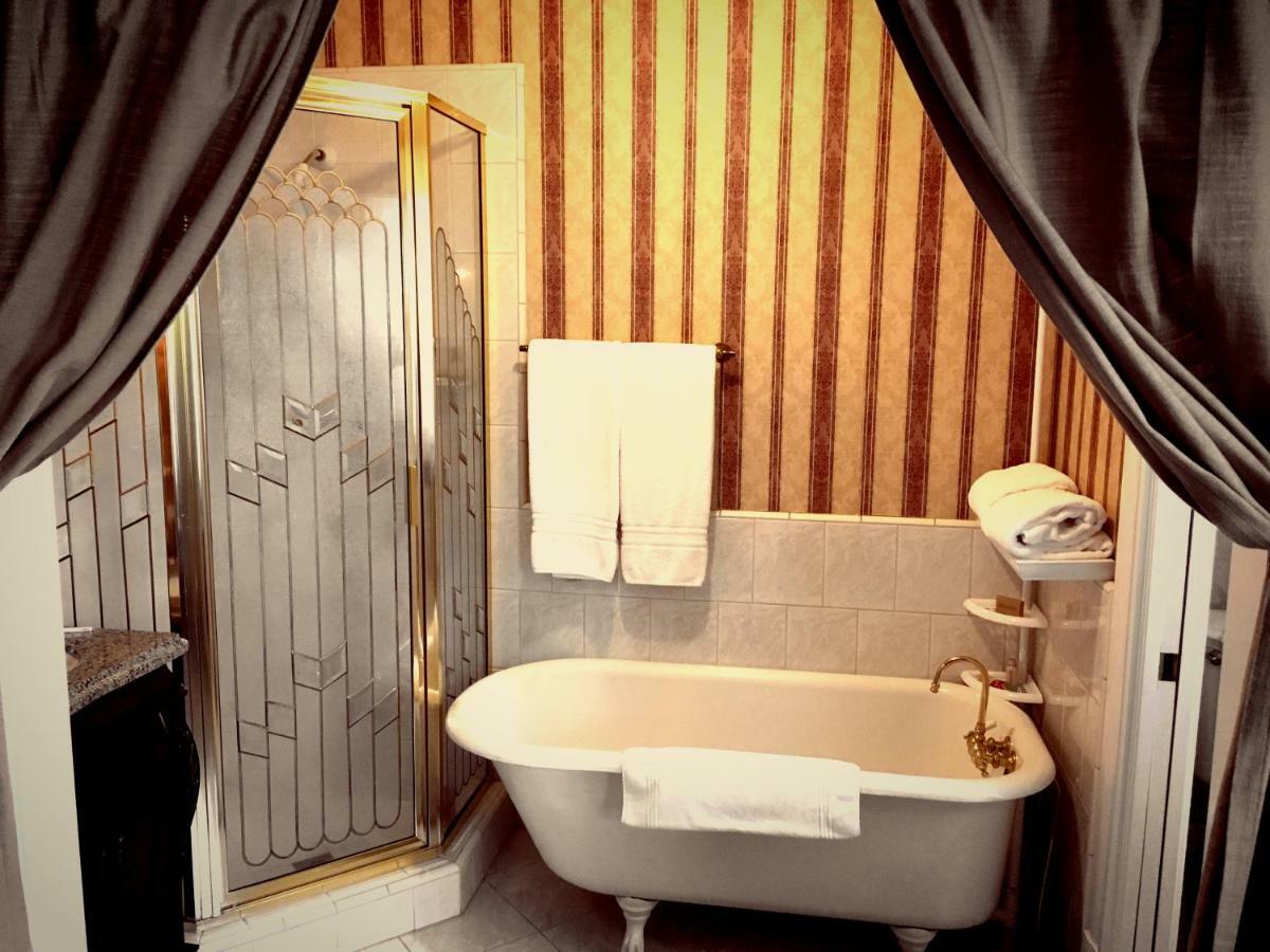 نابا، كاليفورنيا Churchill Manor المظهر الخارجي الصورة